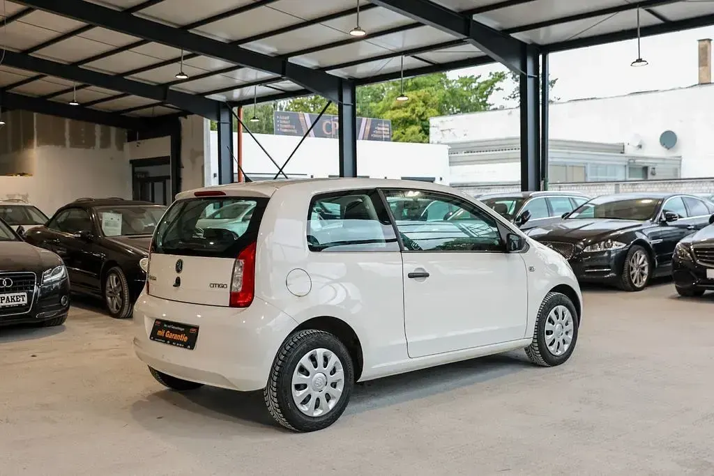 Gebraucht Skoda Citigo Active 60 PS (44 kW) 2014 Weiß Kleinwagen