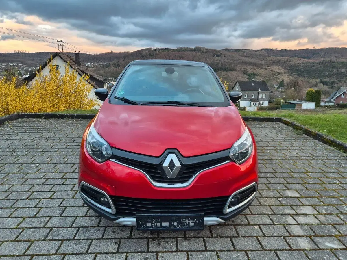 Używany Renault Captur 120 KM (88 kW) 2015 Czerwony SUV