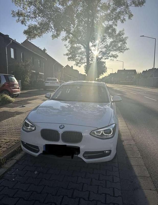 Gebraucht BMW 116 136 PS (100 kW) 2014 Weiß Kleinwagen