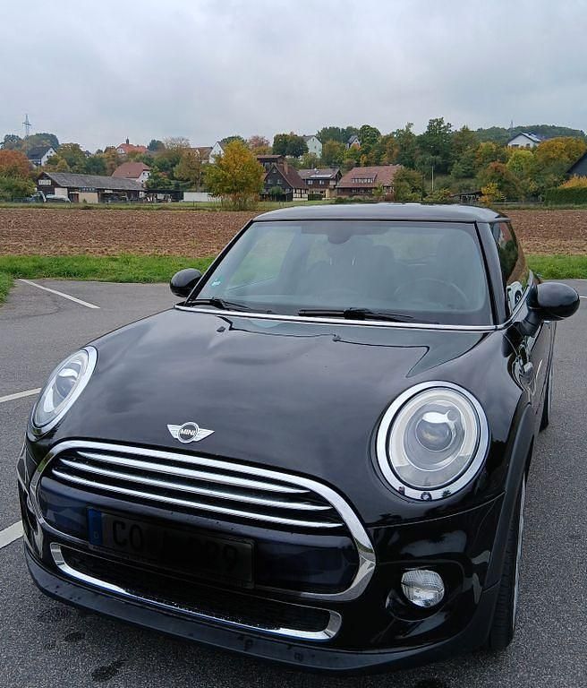 Schwarz Gebraucht 2015 Mini Cooper Kleinwagen | 11.800 € (Guter Preis) - Bild 1/4