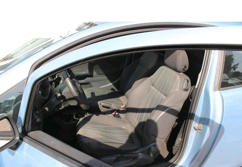 Gebraucht Opel Corsa 80 PS (58 kW) 2009 Kleinwagen