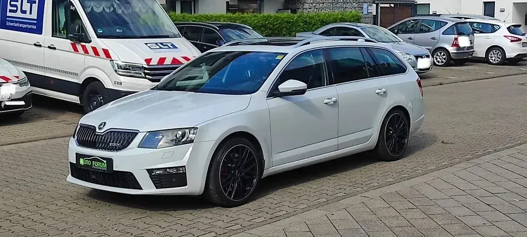 Gebraucht Skoda Octavia RS 184 PS (135 kW) 2015 Weiß Kombi