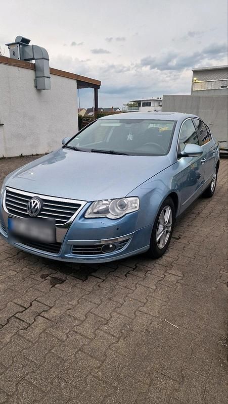 Occasion VW Passat 150 ch (110 kW) 2005 Bleue Berline