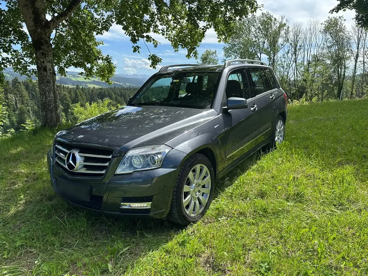 Gebraucht Mercedes GLK250 204 PS (150 kW) 2010 Grau SUV