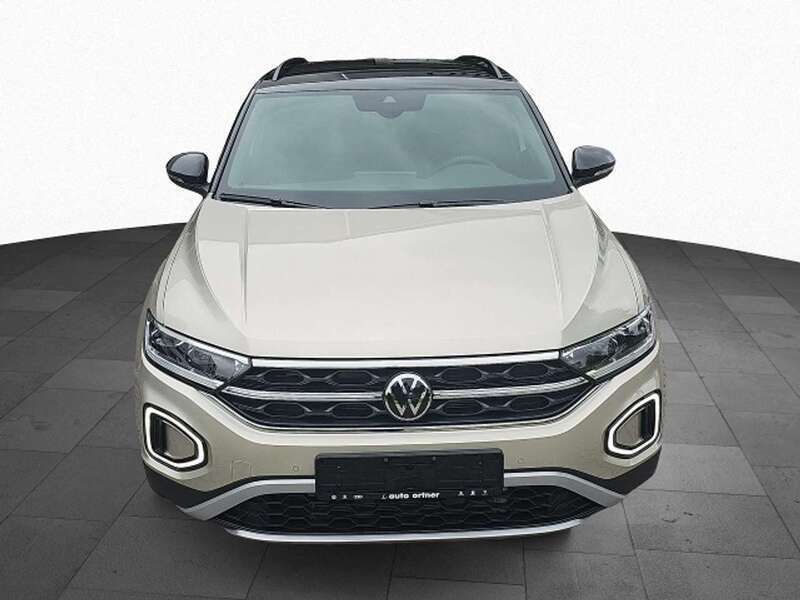 Gebraucht VW T-Roc Move 150 PS (110 kW) 2024 Ivorysilbermetallic SUV