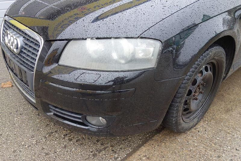 Gebraucht Audi A3 Ambiente 140 PS (102 kW) 2005 Schwarz Kleinwagen