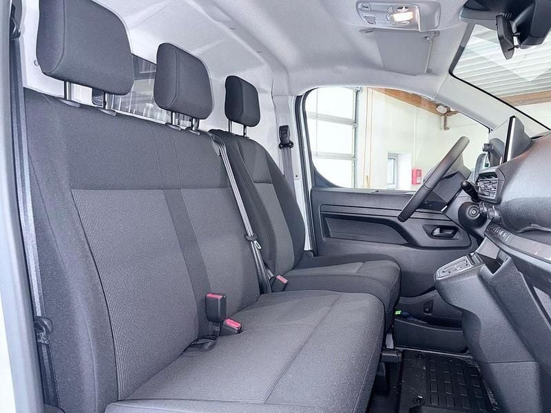 Neu Opel Vivaro 177 PS (130 kW) 2025 Lackierung weiss icy/typ ausse Van / Kleinbus