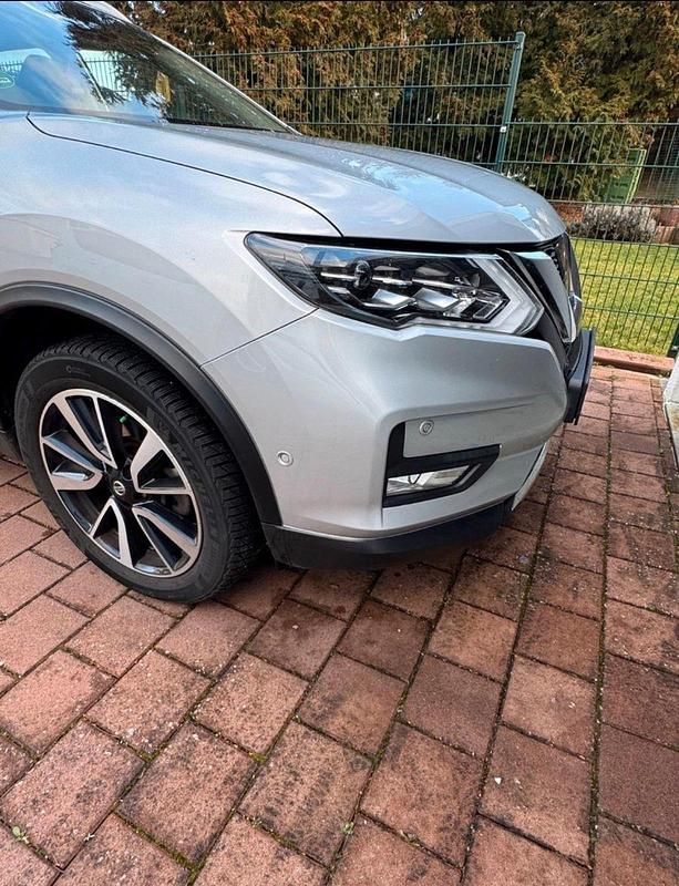 Gebraucht Nissan X-Trail 160 PS (117 kW) 2018 Silber SUV