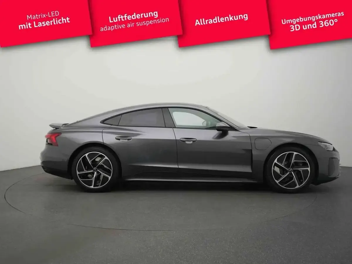 Gebraucht Audi e-tron Sport 350 kW (476 PS) 2023 Schwarz SUV
