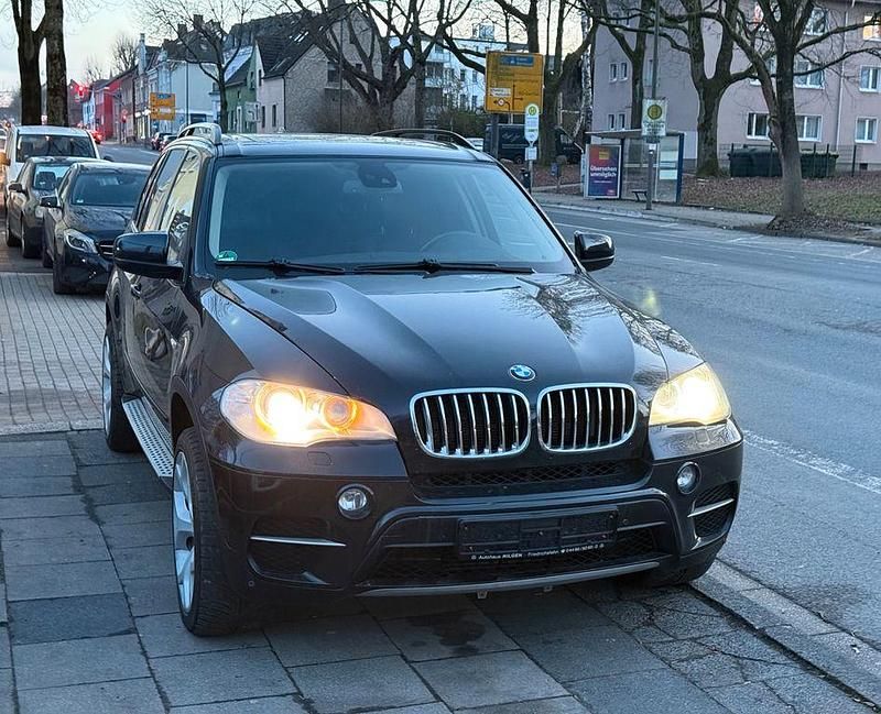 Gebraucht BMW X5 Sport Line 245 PS (180 kW) 2010 Schwarz SUV