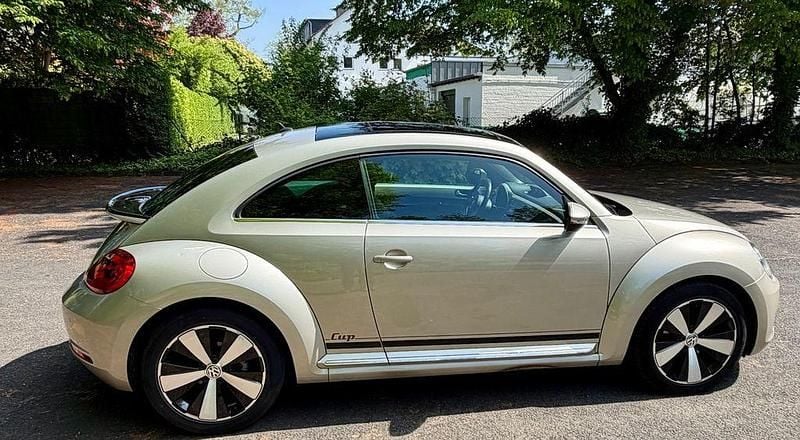Usata VW Beetle Cup 140 CV (102 kW) 2014 Beige Utilitaria