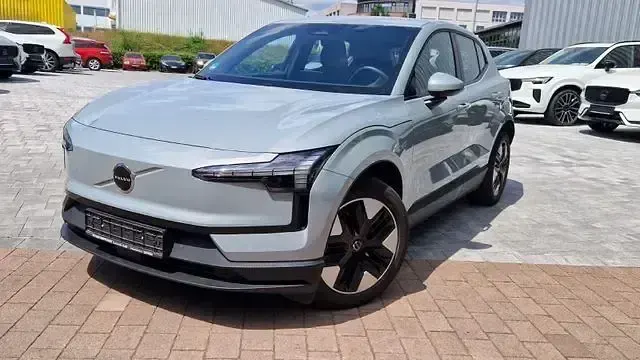 Gebraucht Volvo EX30 Core 200 kW (272 PS) 2024 Vapour grey SUV