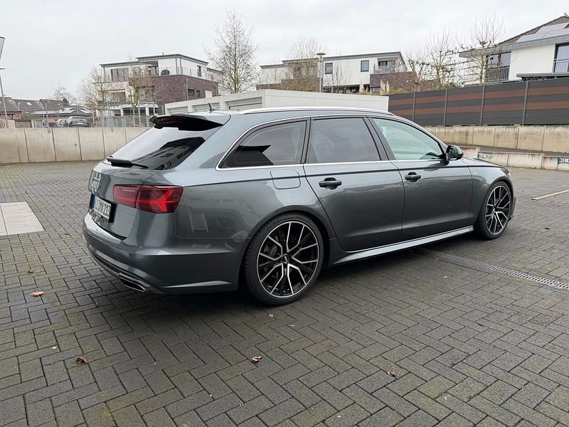 Gebraucht Audi A6 272 PS (200 kW) 2016 Grau Kombi