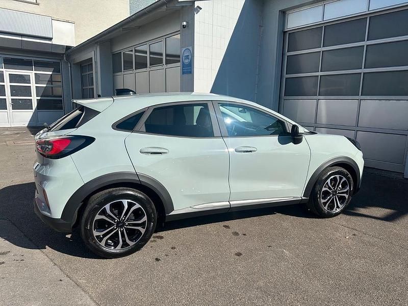 Gebraucht Ford Puma Titanium 125 PS (91 kW) 2025 Grau SUV