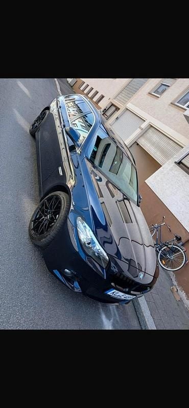Blau Gebraucht 2014 BMW 530 Kombi | 12.000 € (Guter Preis) - Bild 1/4