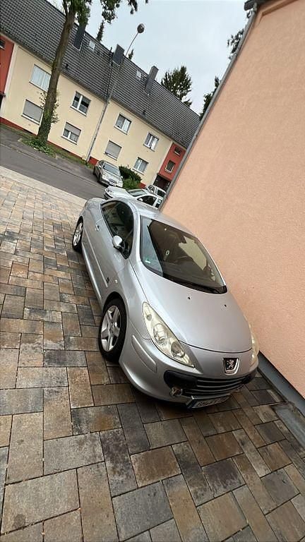 Silber Gebraucht 2006 Peugeot 307 CC Cabrio | 1.500 € (Superpreis) - Bild 1/4
