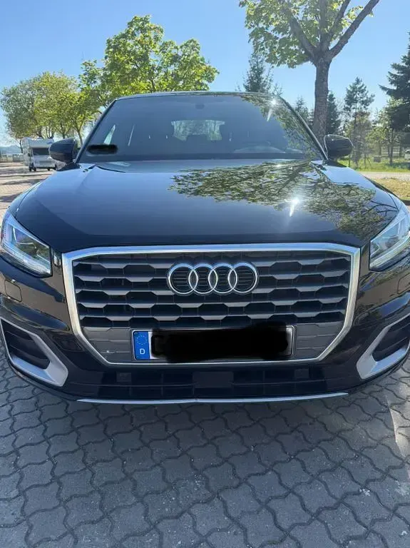 Gebraucht Audi Q2 Sport 150 PS (110 kW) 2017 Schwarz SUV