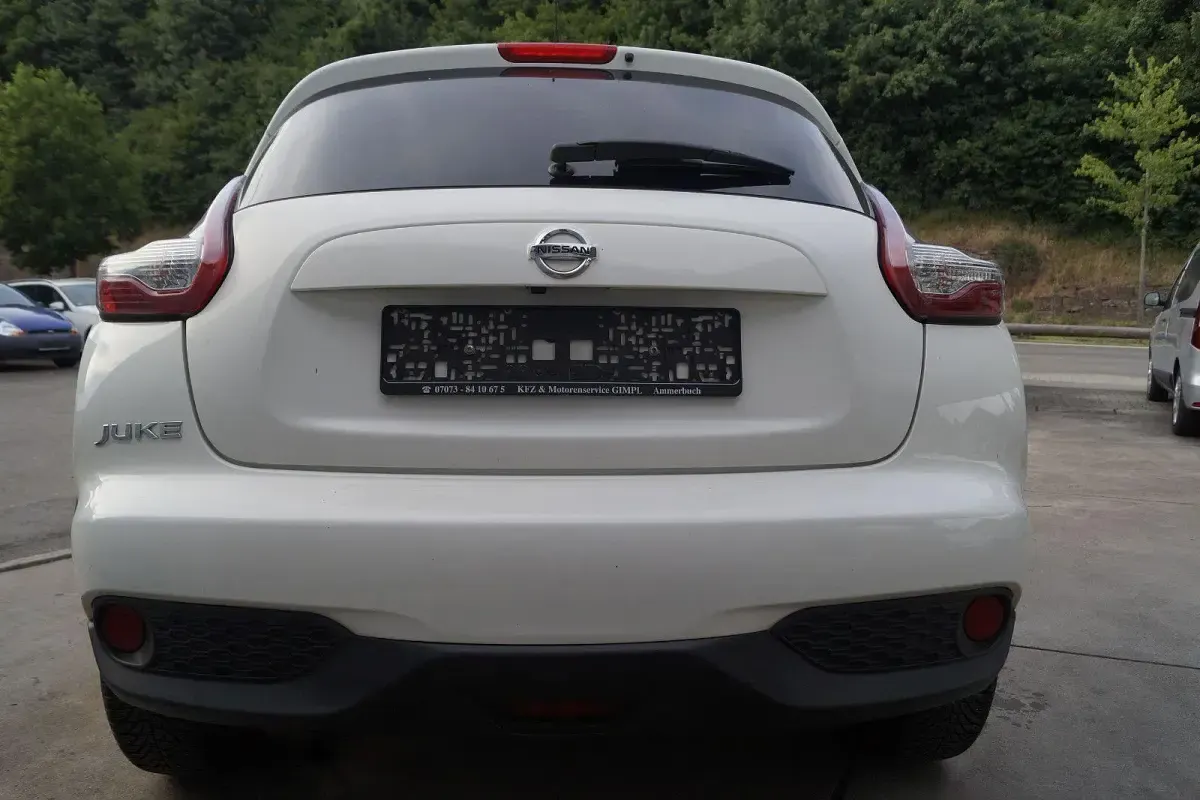 Gebraucht Nissan Juke 116 PS (85 kW) 2016 Weiß SUV
