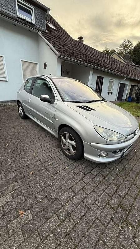 Gebraucht Peugeot 206 Quiksilver 88 PS (64 kW) 2005 Limousine