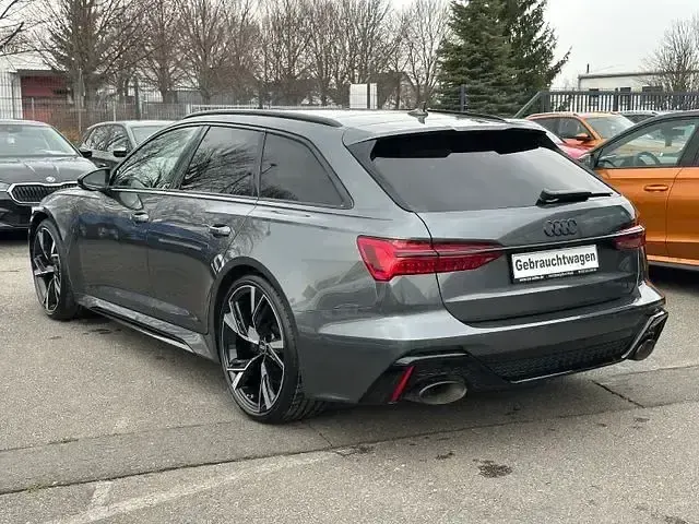 Gebraucht Audi RS6 Ambiente 600 PS (441 kW) 2021 Grau Kombi