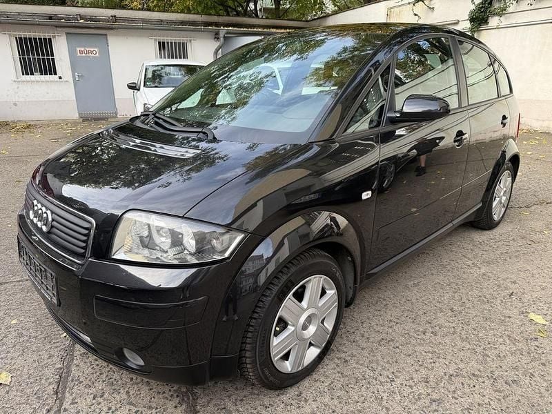 Schwarz (metallic) Gebraucht 2005 Audi A2 Kleinwagen | 3.999 € (Superpreis) - Bild 1/4