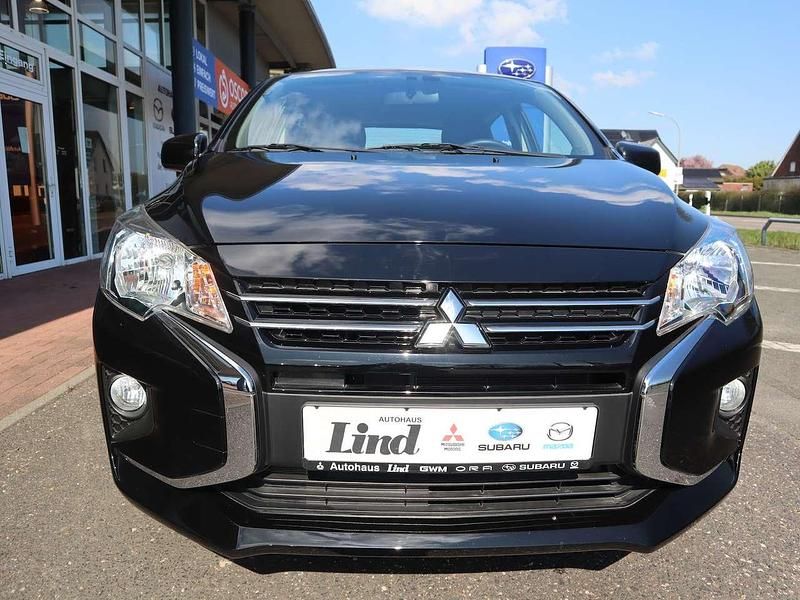 Neu Mitsubishi Space Star Select 71 PS (52 kW) 2025 Schwarz Kleinwagen