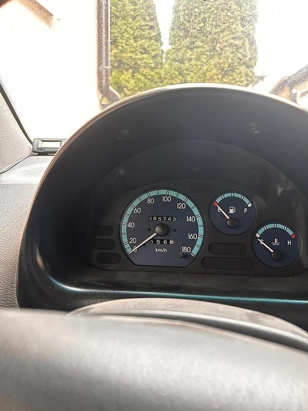 Gebraucht Chevrolet Matiz 52 PS (38 kW) 2003 Silber Kleinwagen