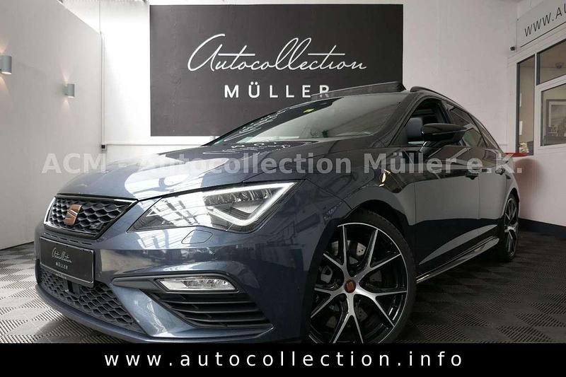 Magnetic tech grey (metallic) Gebraucht 2020 Cupra Leon Kombi | 22.497 € (Fairer Preis) - Bild 1/4