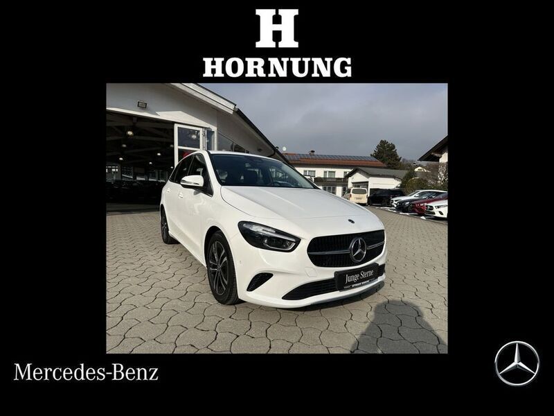 Unilack polarweiß Gebraucht 2023 Mercedes B200 Progressive Van / Kleinbus | 29.900 € (Fairer Preis) - Bild 1/4