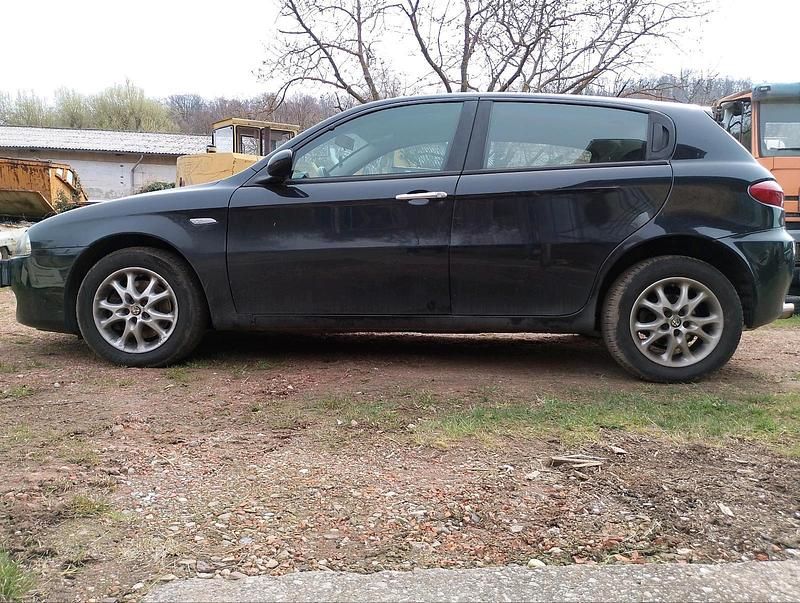 Gebraucht Alfa Romeo 147 122 PS (89 kW) 2008 Kleinwagen