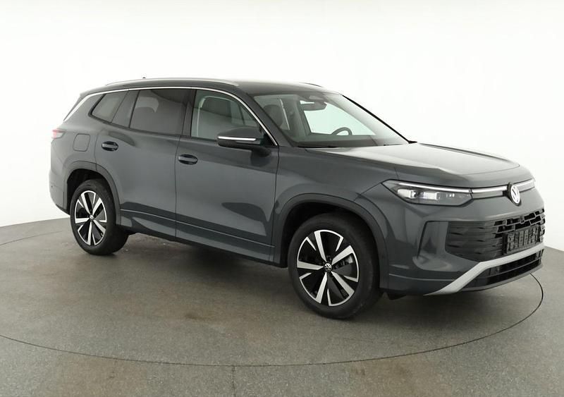 Neu VW Tayron Life 204 PS (150 kW) 2026 Delfingrau metallic SUV