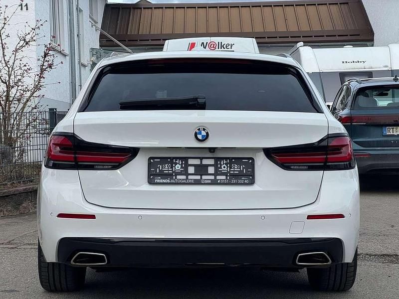 Gebraucht BMW 520 Shadowline 190 PS (139 kW) 2022 Weiß Kombi