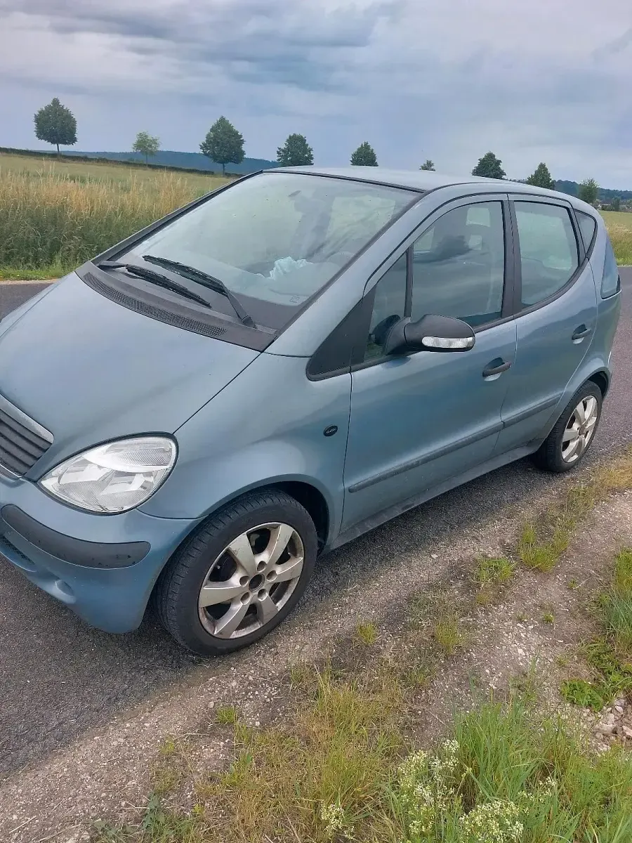 Gebraucht Mercedes A140 80 PS (58 kW) 2004 Blau Kleinwagen