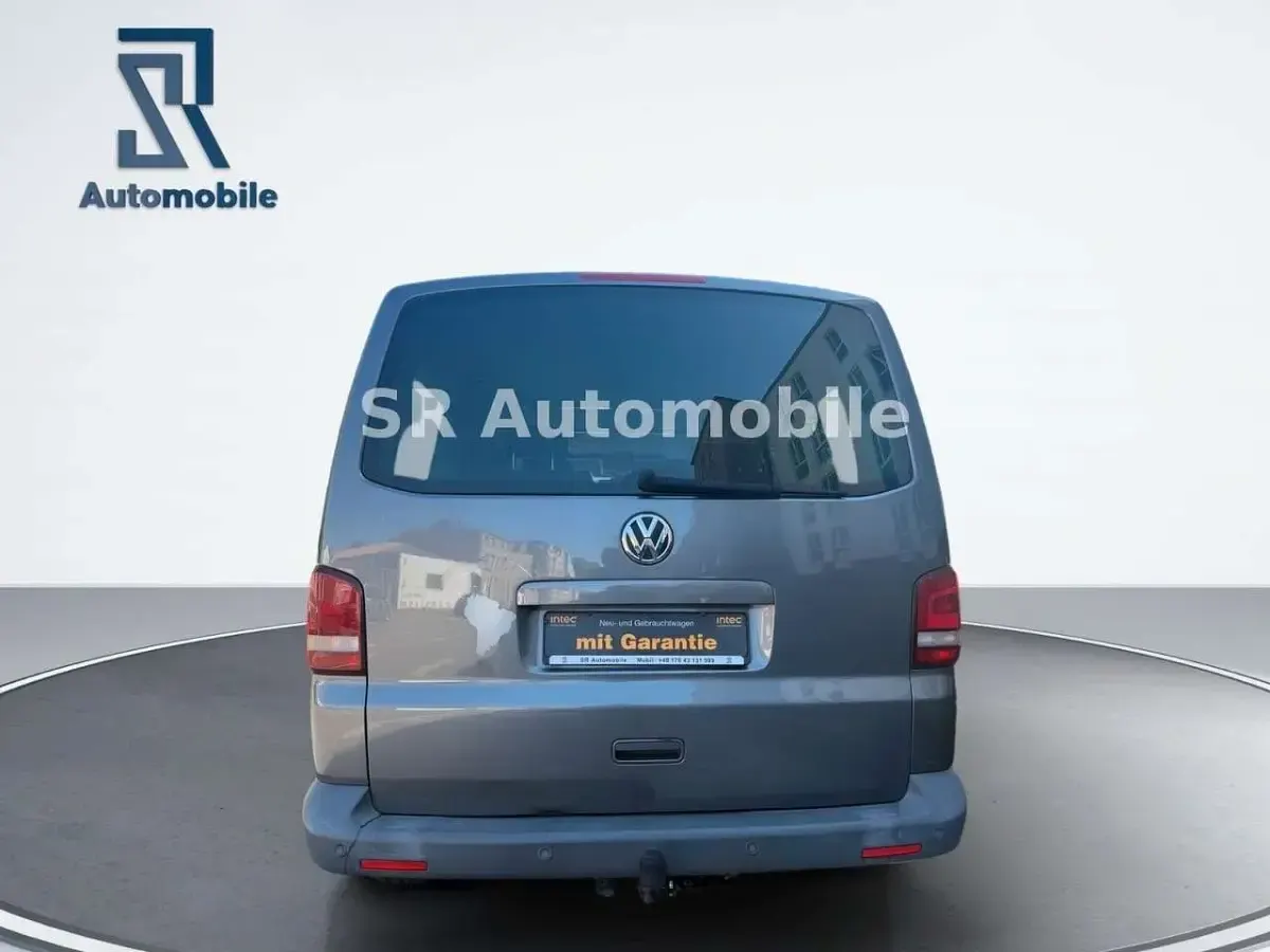 Gebraucht VW Multivan PanAmericana 179 PS (131 kW) 2011 Grau Van / Kleinbus
