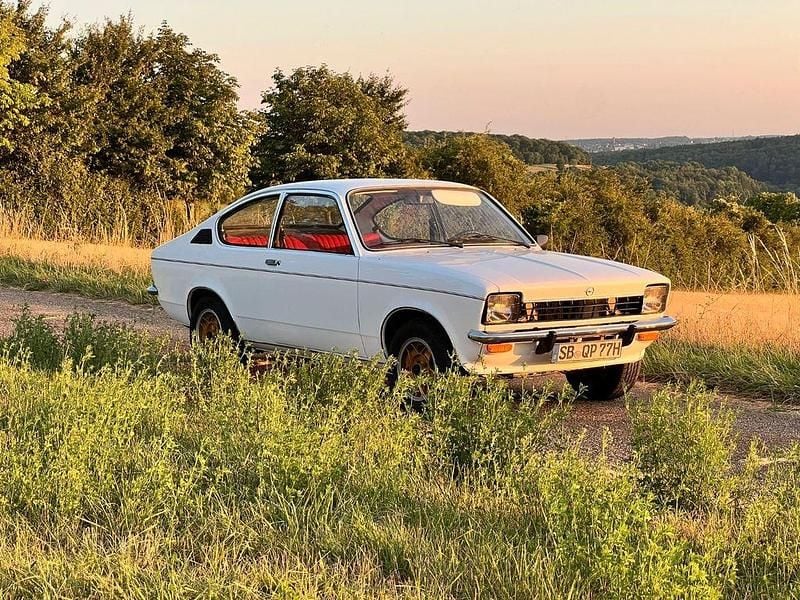 Weiß Gebraucht 1976 Opel Kadett Coupé | 14.950 € - Bild 1/4