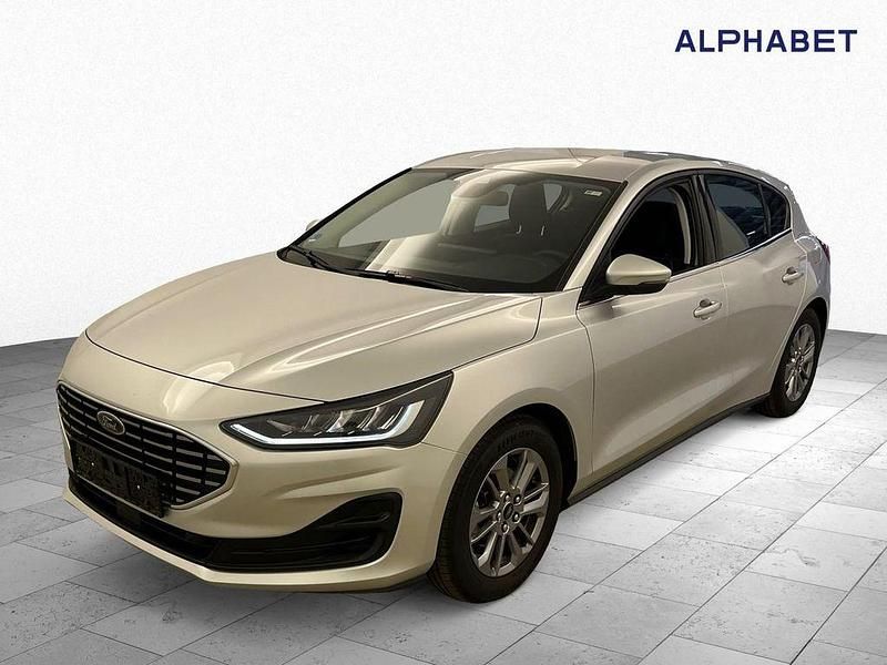 Moondust silber Gebraucht 2023 Ford Focus Titanium Limousine | 18.490 € (Superpreis) - Bild 1/4