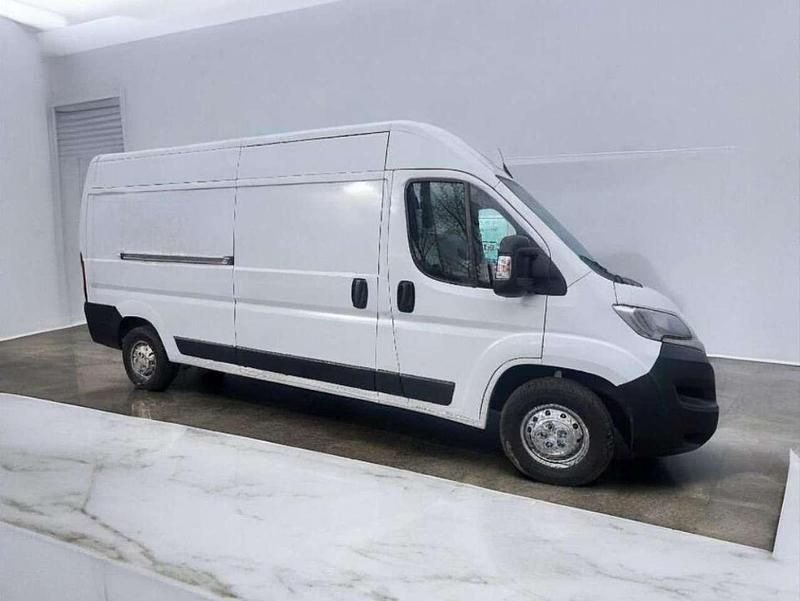 Gebraucht Citroën Jumper Start 140 PS (102 kW) 2020 Lack weiss banquise/deckende Van / Kleinbus
