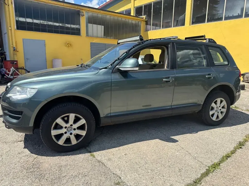 Gebraucht VW Touareg 224 PS (164 kW) 2007 Grau SUV