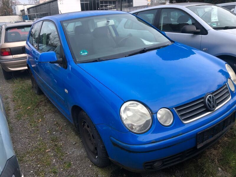 Gebraucht VW Polo Highline 101 PS (74 kW) 2003 Blau Kleinwagen