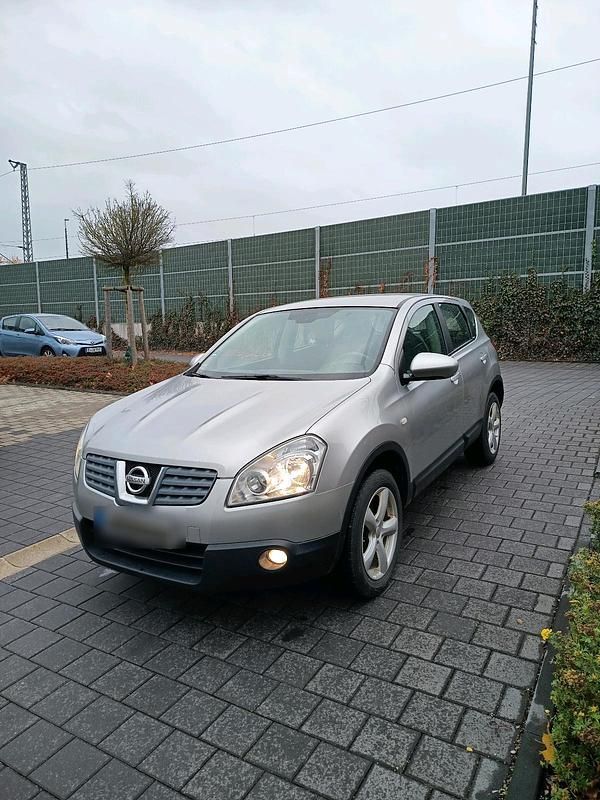 Silber Gebraucht 2008 Nissan Qashqai SUV | 3.400 € (Fairer Preis) - Bild 1/4