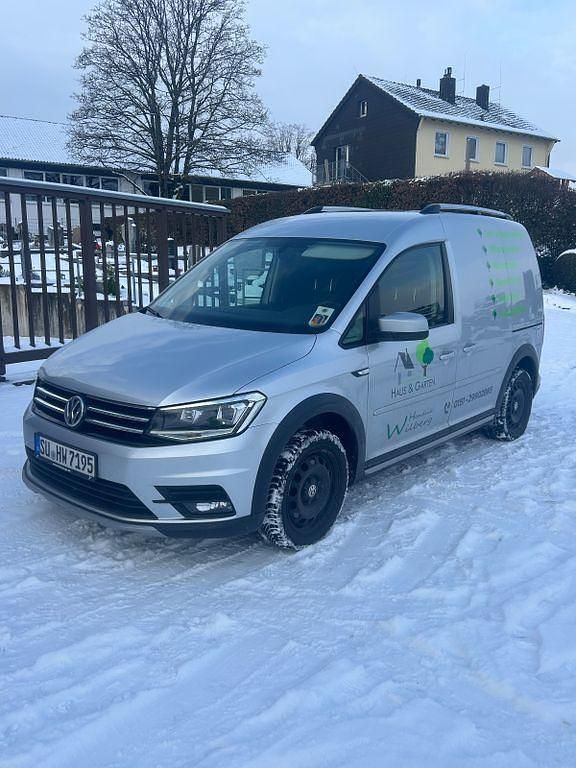 Gebraucht VW Caddy 131 PS (96 kW) 2019 Silber Van / Kleinbus