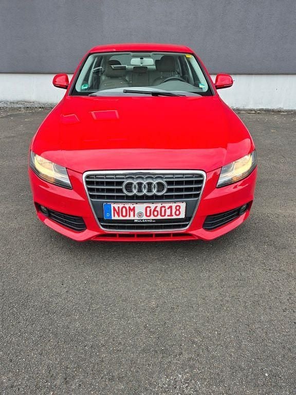 Rot Gebraucht 2008 Audi A4 Ambiente Limousine | 6.500 € (Fairer Preis) - Bild 1/4