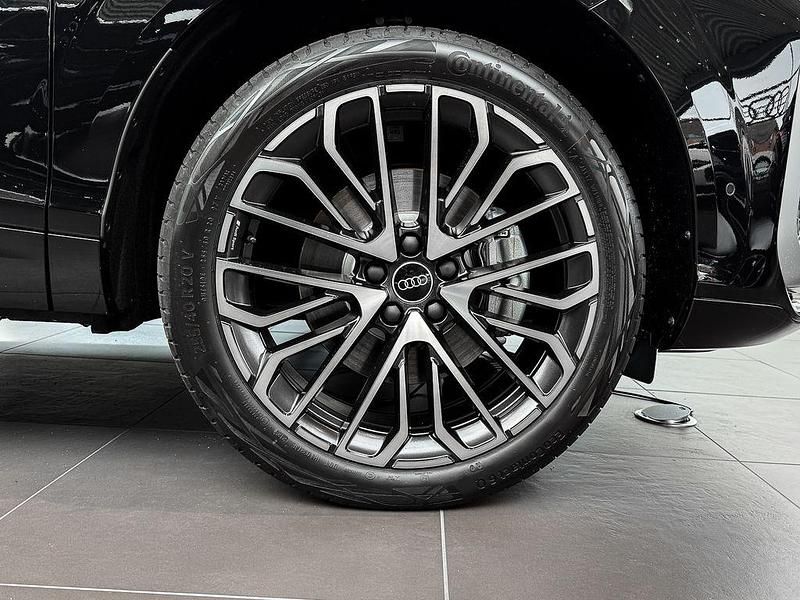 Gebraucht Audi Q3 S-Line 265 PS (194 kW) 2026 Schwarz SUV