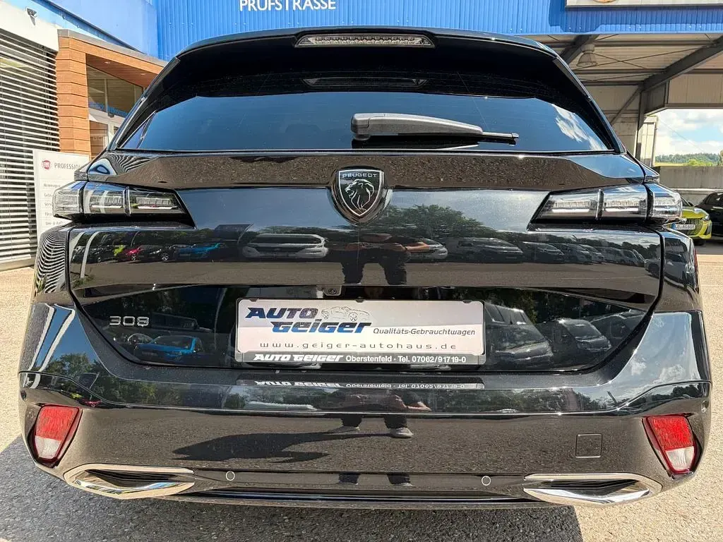 Gebraucht Peugeot 308 SW Allure 131 PS (96 kW) 2025 Schwarz Kombi