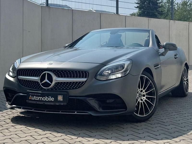 Grau Gebraucht 2020 Mercedes SLC200 AMG Cabrio | 30.999 € (Fairer Preis) - Bild 1/4