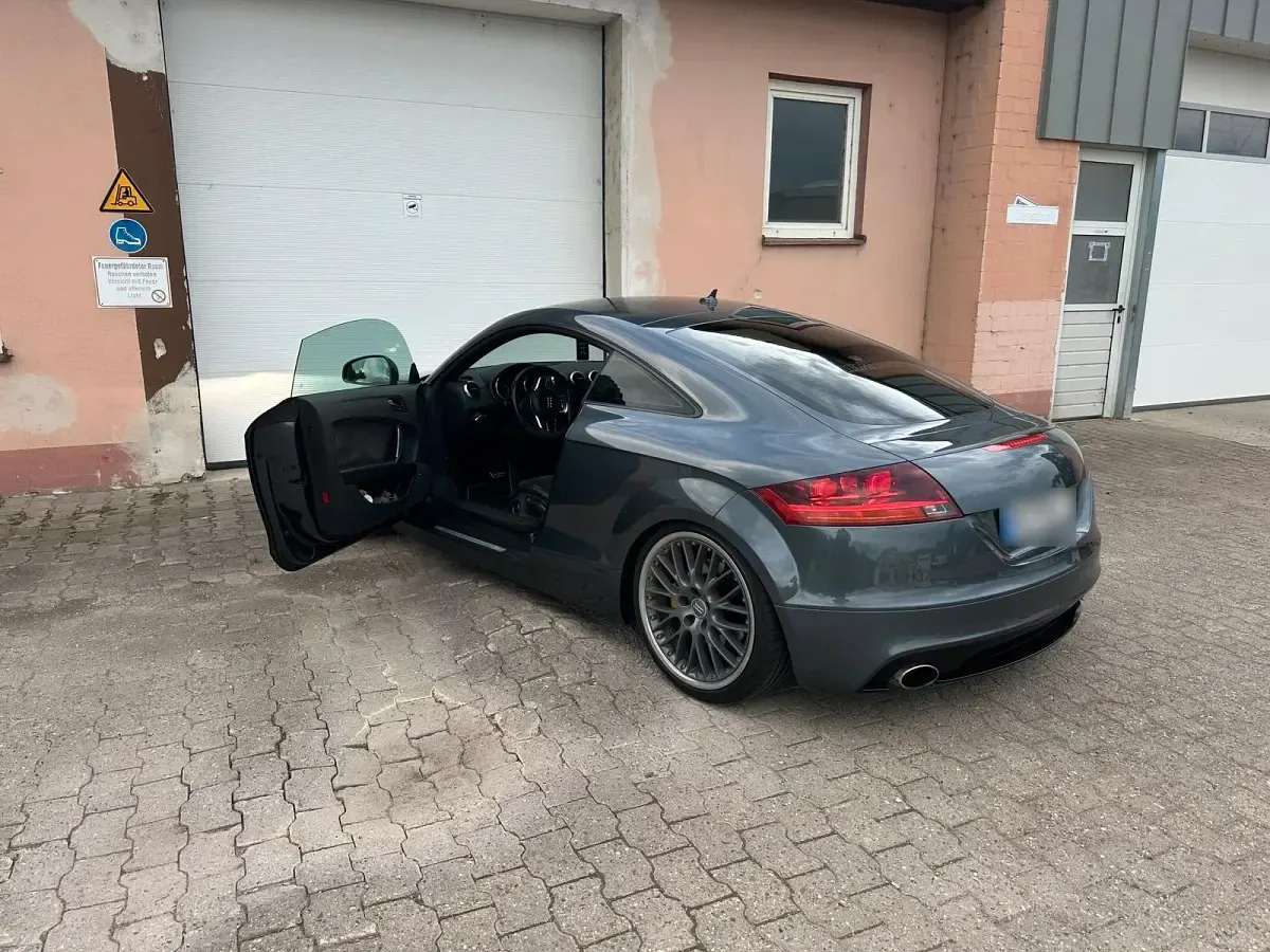 Gebraucht Audi TT 250 PS (183 kW) 2006 Grau Coupé