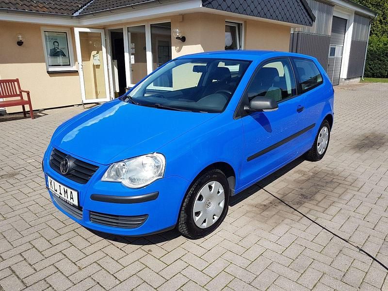 Blau Gebraucht 2008 VW Polo Trendline Kleinwagen | 3.900 € (Etwas zu teuer) - Bild 1/4