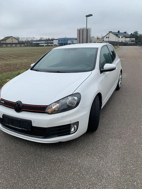 Gebraucht VW Golf 210 PS (154 kW) 2012 Weiß Coupé