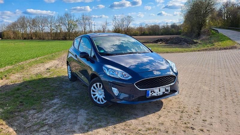 Gebraucht Ford Fiesta 101 PS (74 kW) 2019 Blau Kleinwagen