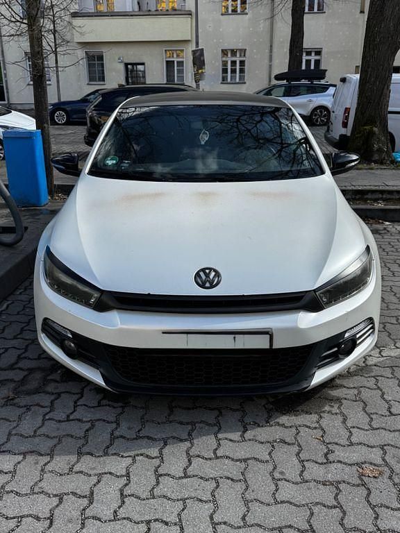 Gebraucht VW Scirocco 160 PS (117 kW) 2009 Weiß Coupé
